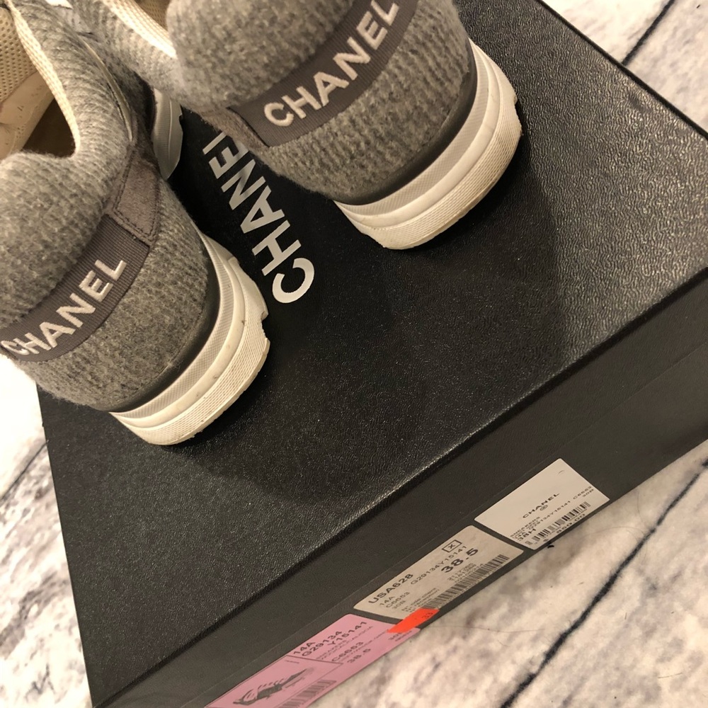 Chanel sneakers sz 38.5